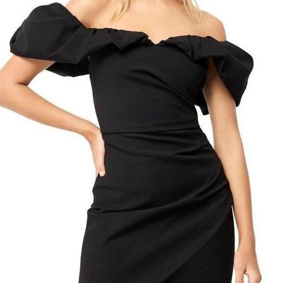 Elliatt Zanzibar off shoulder black dress 👗 - Picture 5 of 9